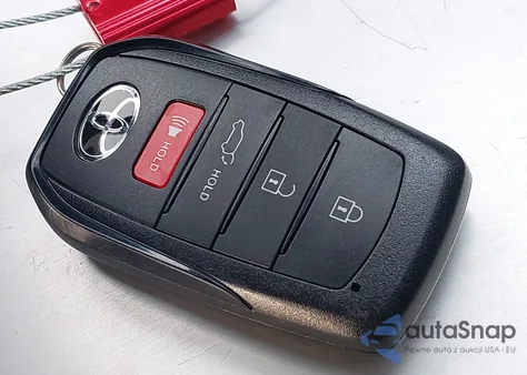 2024 Toyota Prius Limited z USA, uszkodzony, nr VIN JTDACAAU8R3016249